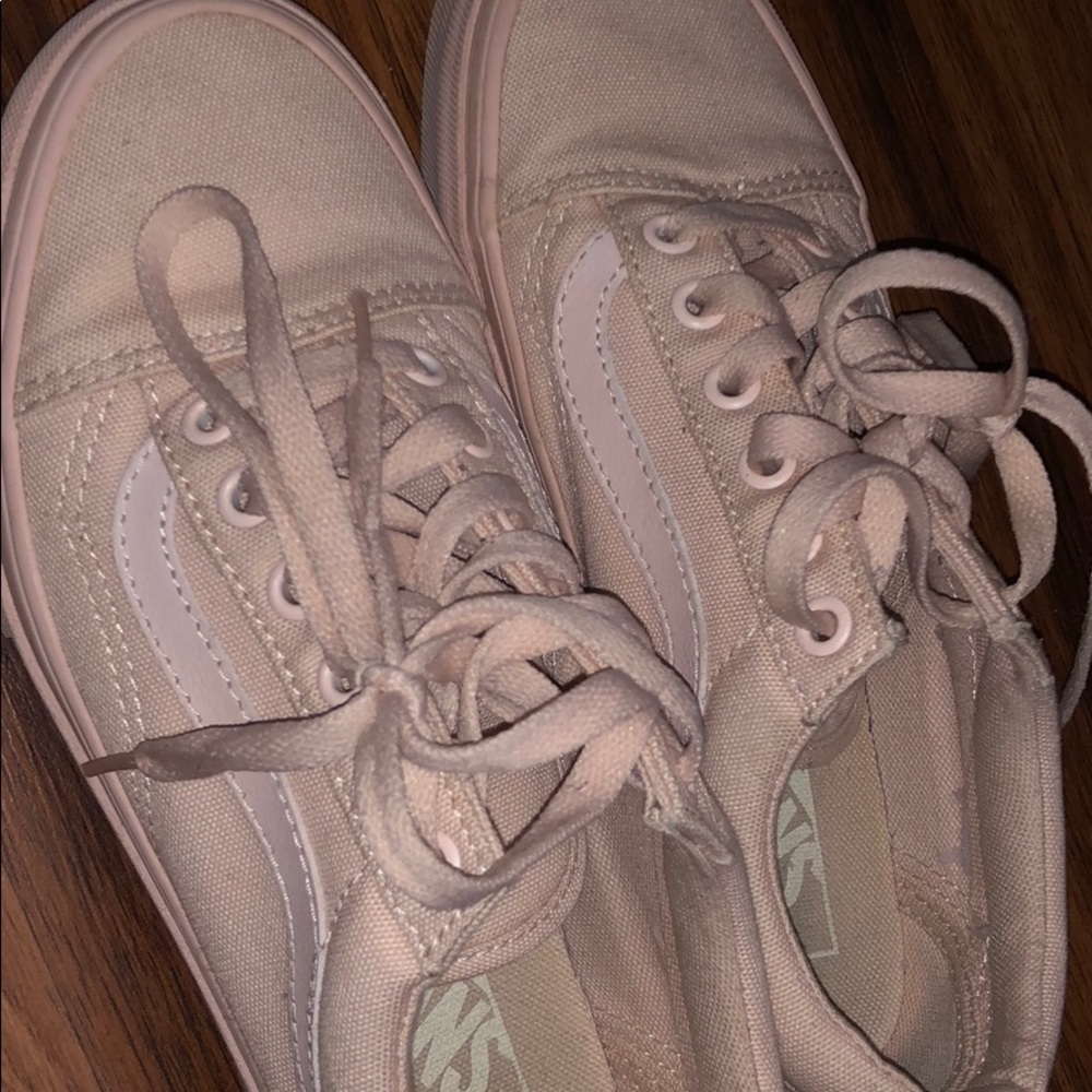 Vans - Picture 4 of 4